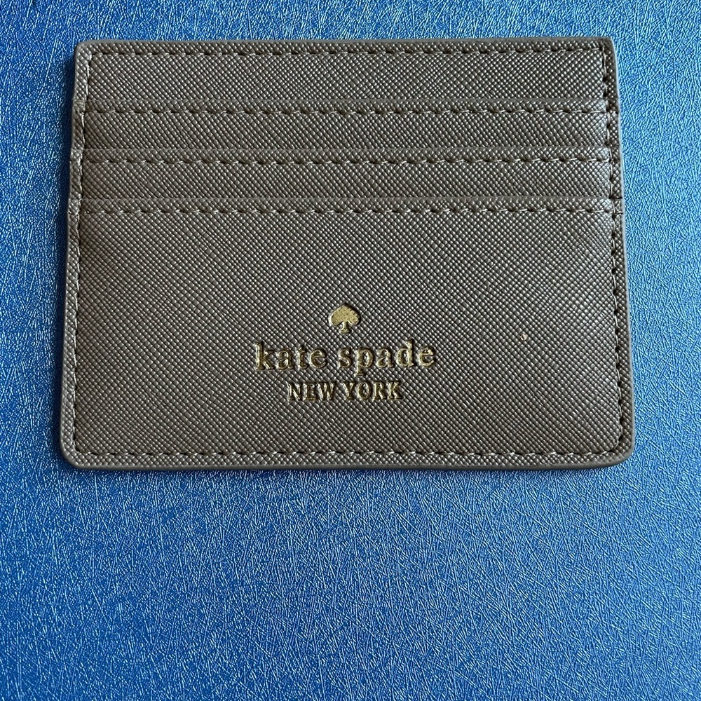 ♠️ NEW Kate Spade Credit Card Wallet ♠️